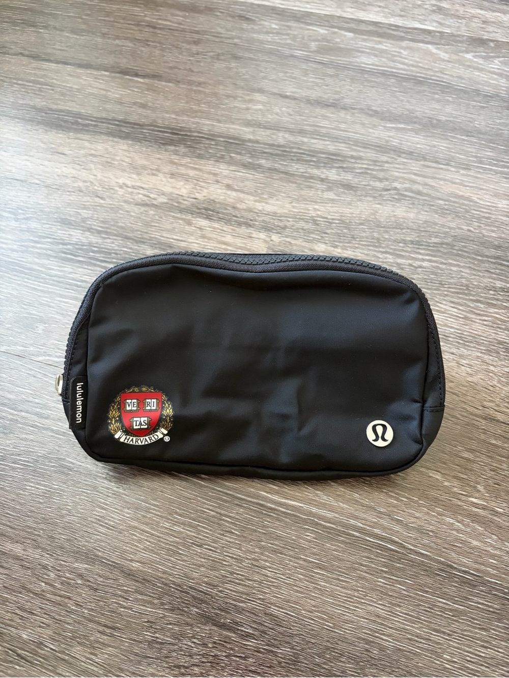 lululemon athletica black crossbody bad with Harvard Crest